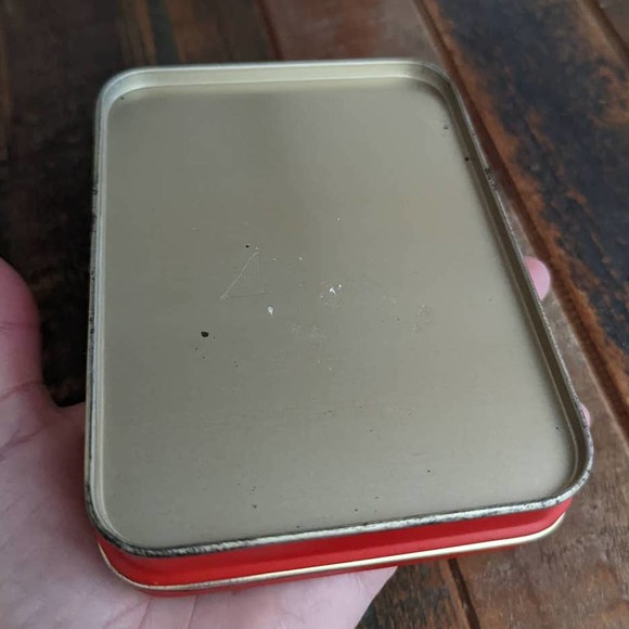 Coca Cola Playing Cards in Tin - Picture 6 of 7